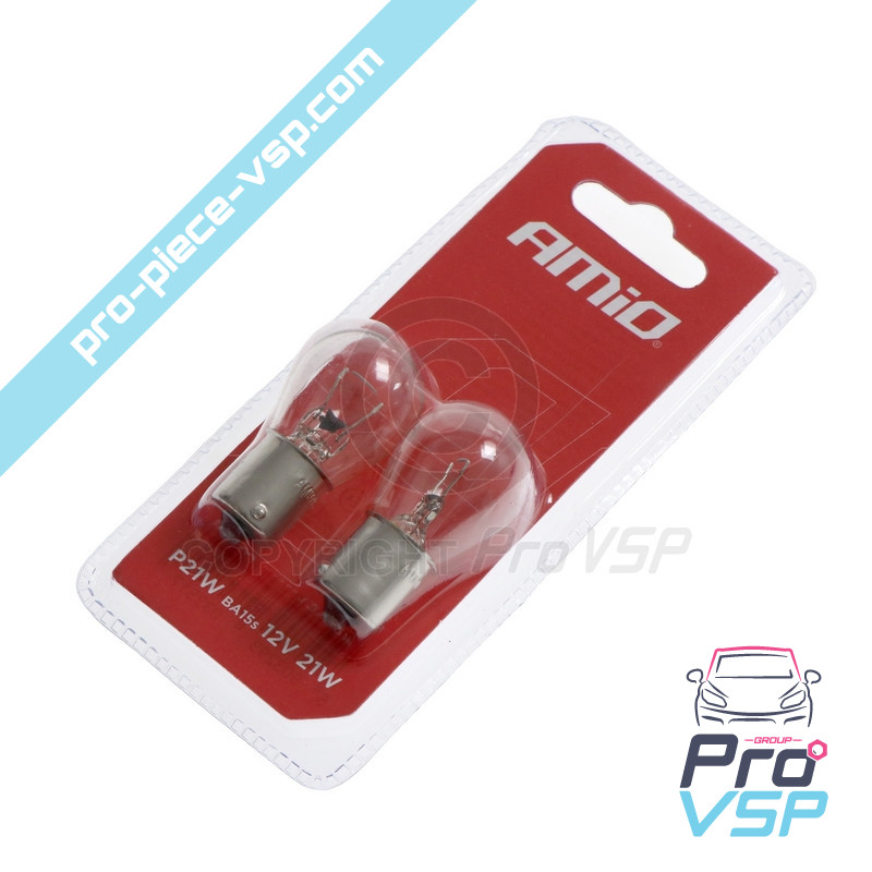 White flashing light bulbs