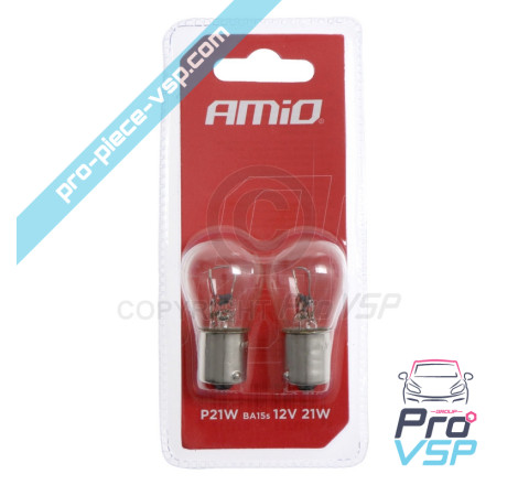 White flashing light bulbs