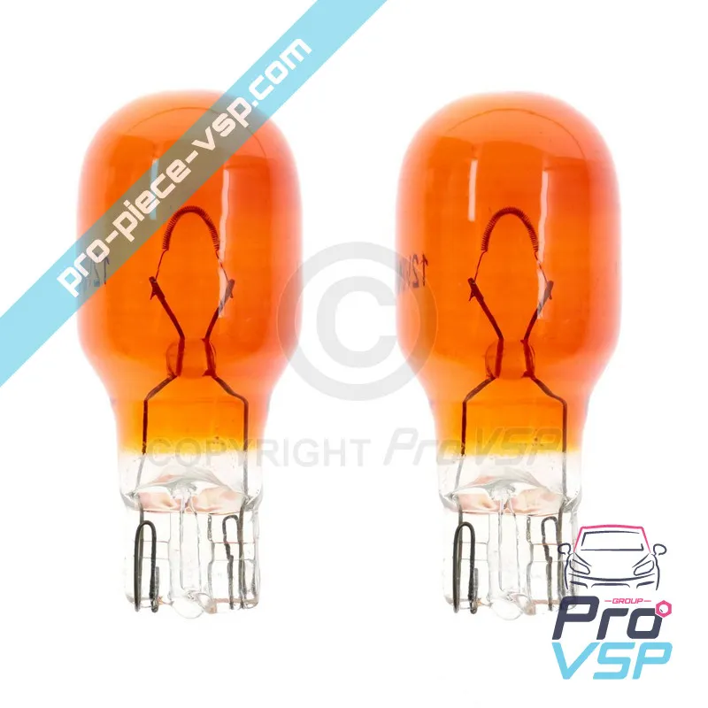 Rear flashing light bulb