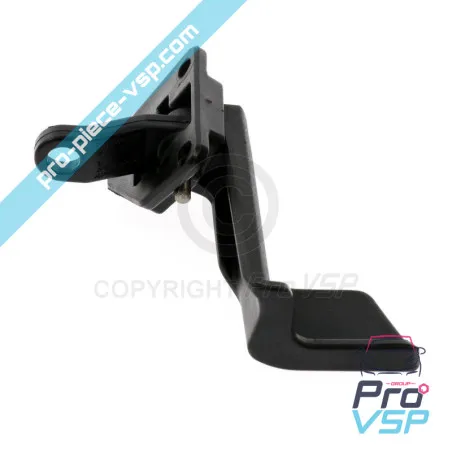 %product-name% / %summary% / %shop-name%