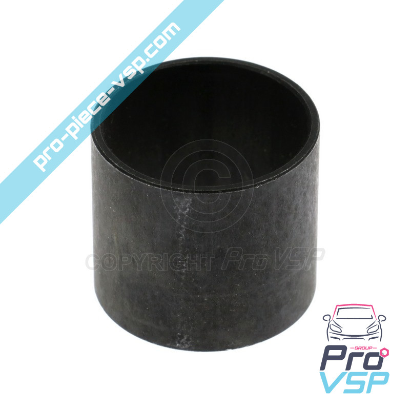 Front hub spacer
