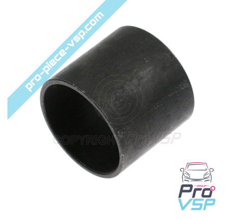 Front hub spacer