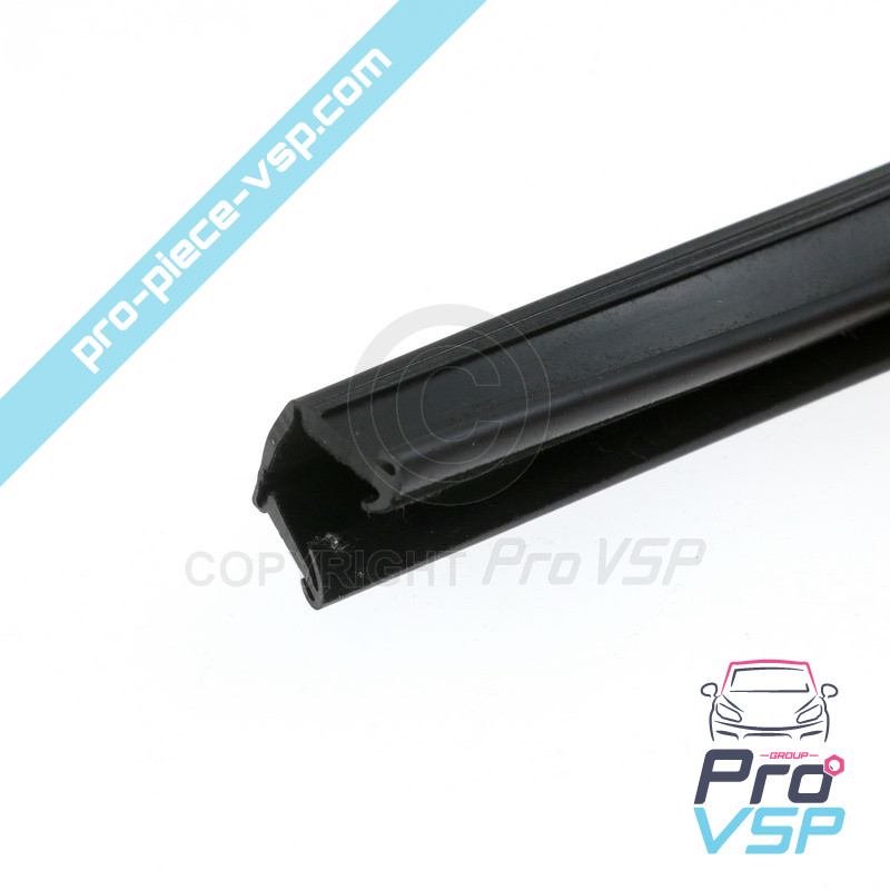 Left door seal