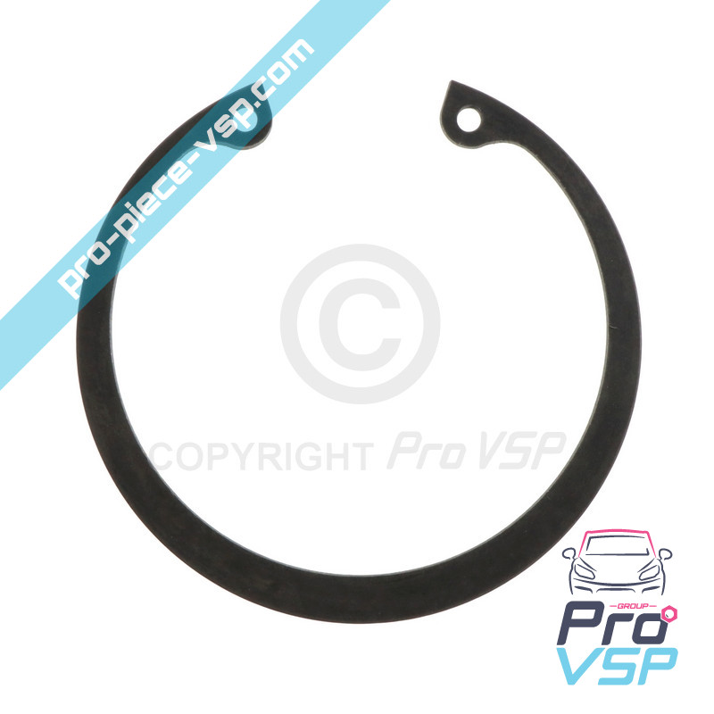 Front wheel rolling circlip