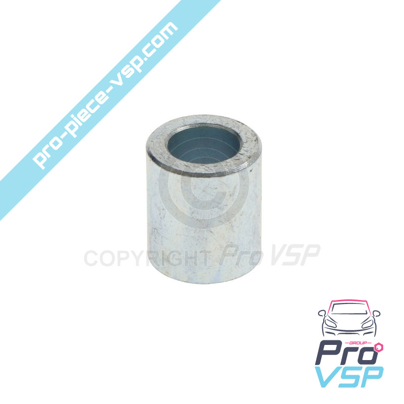 Engine support spacer