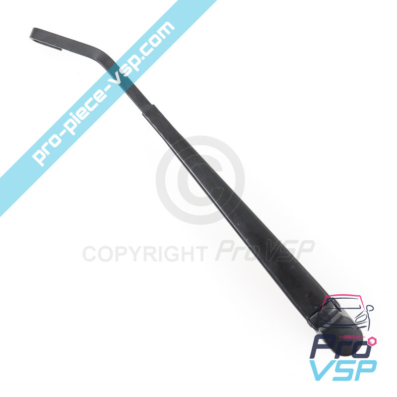 Rear ice wiper arms