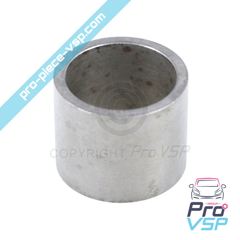 Rear bearing bracket