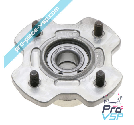 Rear wheel hub