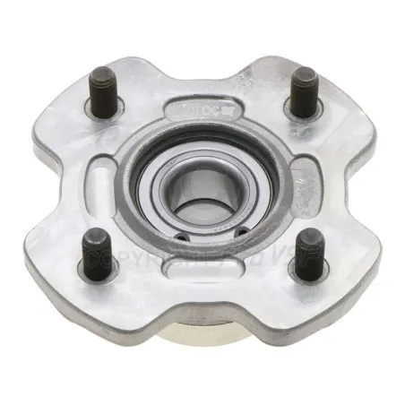 Rear wheel hub