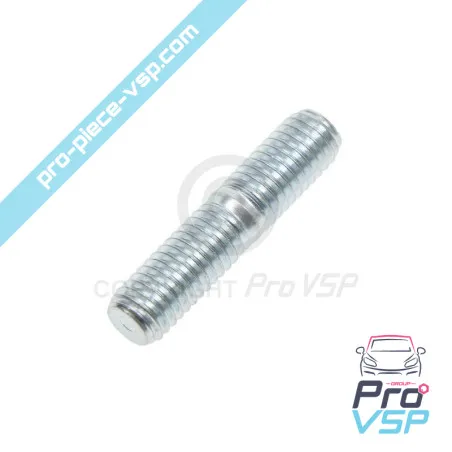 Gasoil pump mounting stud