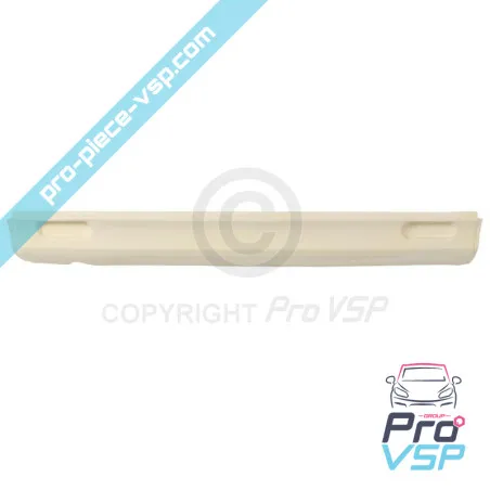 Bakre stötfångare (nedre central del)