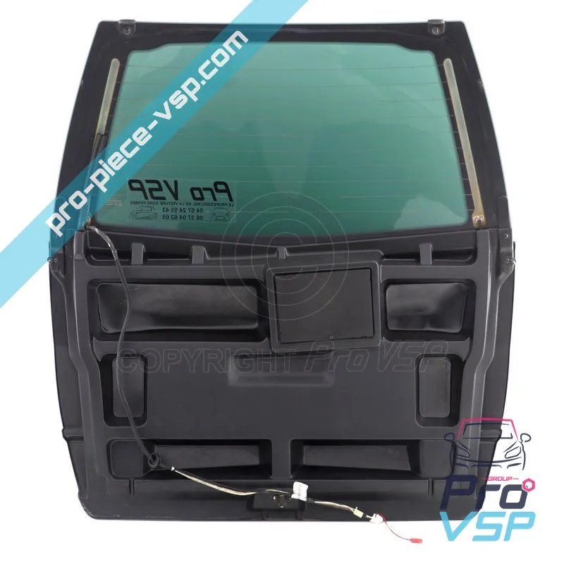 %product-name% / %summary% / %shop-name%