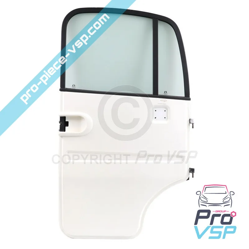 %product-name% / %summary% / %shop-name%