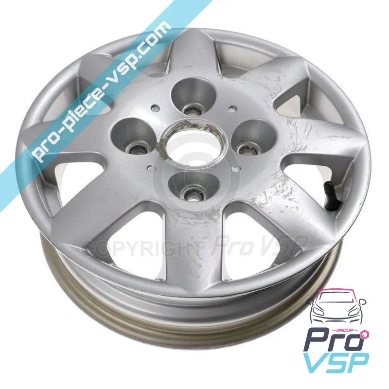 %product-name% / %summary% / %shop-name%