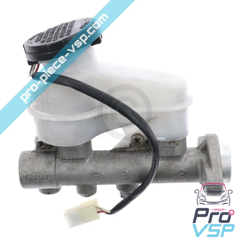 %product-name% / %summary% / %shop-name%