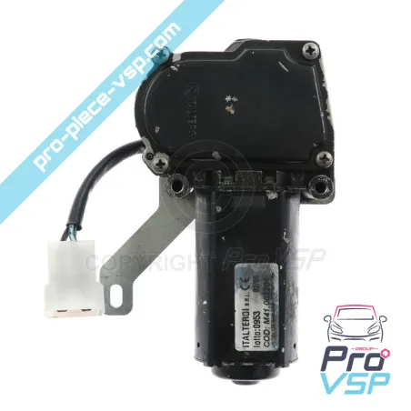 %product-name% / %summary% / %shop-name%