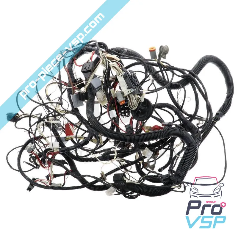 %product-name% / %summary% / %shop-name%