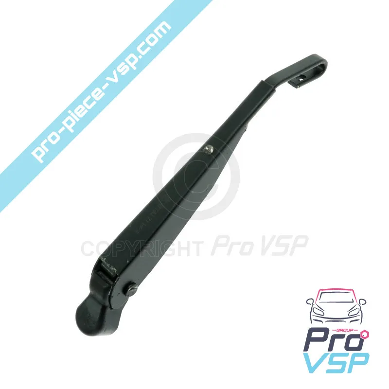 %product-name% / %summary% / %shop-name%