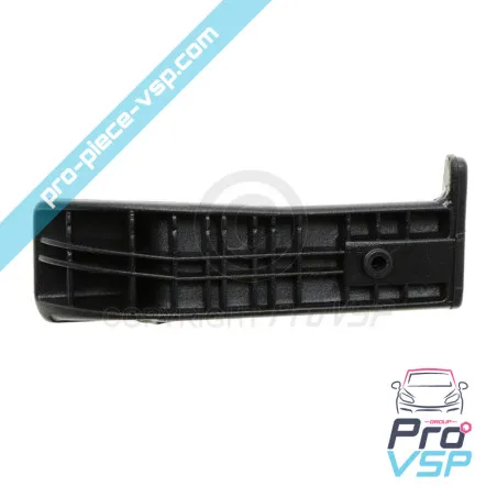 Left outer door handle