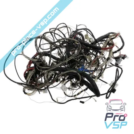 %product-name% / %summary% / %shop-name%