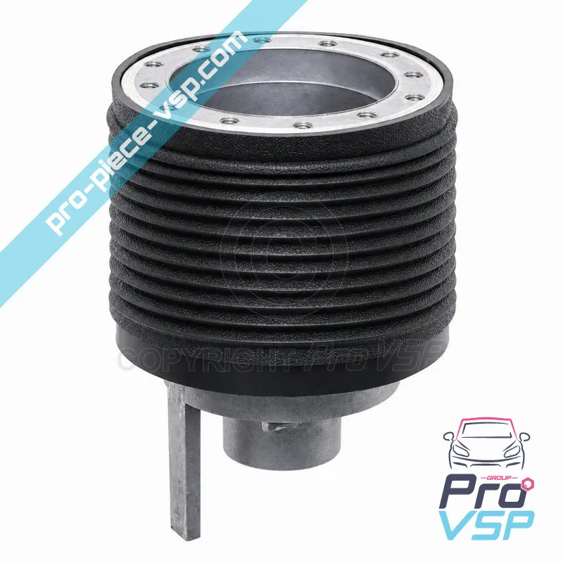 Steering wheel hub