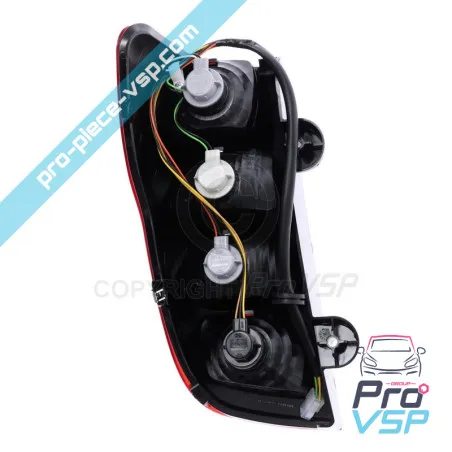 Feu arrière droit pour ligier ixo js50 js50l