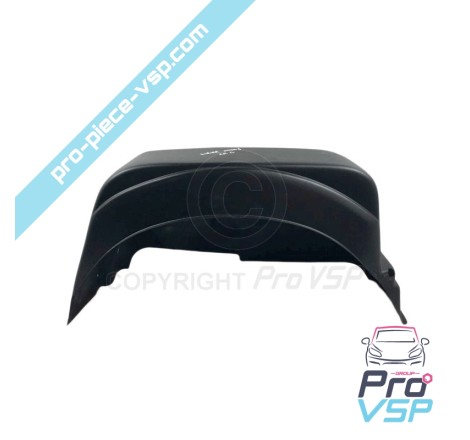 Left rear wheel passage