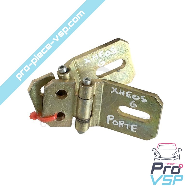 Dobradiça da porta esquerda