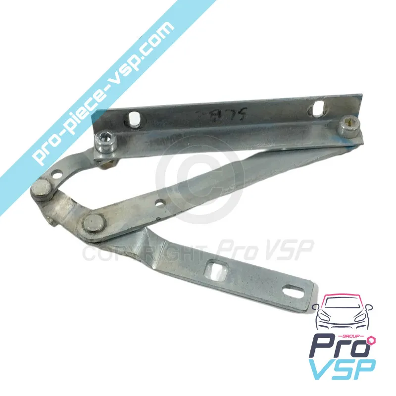 Left hood hinge Left hood hinge