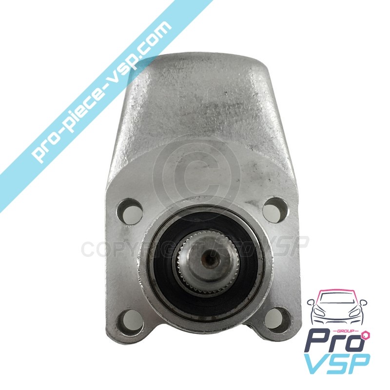 Front hub holder