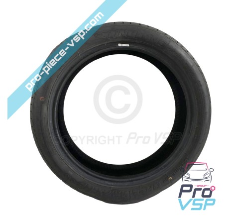 Pneu 165/50/R15 Carro usado sem licença