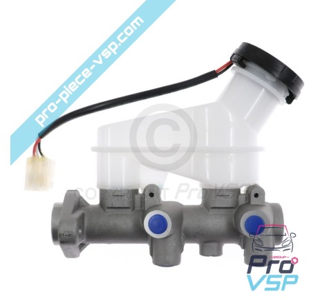 Master cylinder