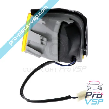Blițând la dreapta pentru microcar lyra