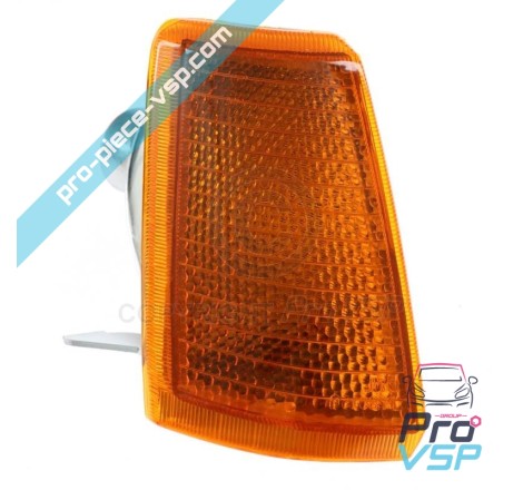 Orange right flashing