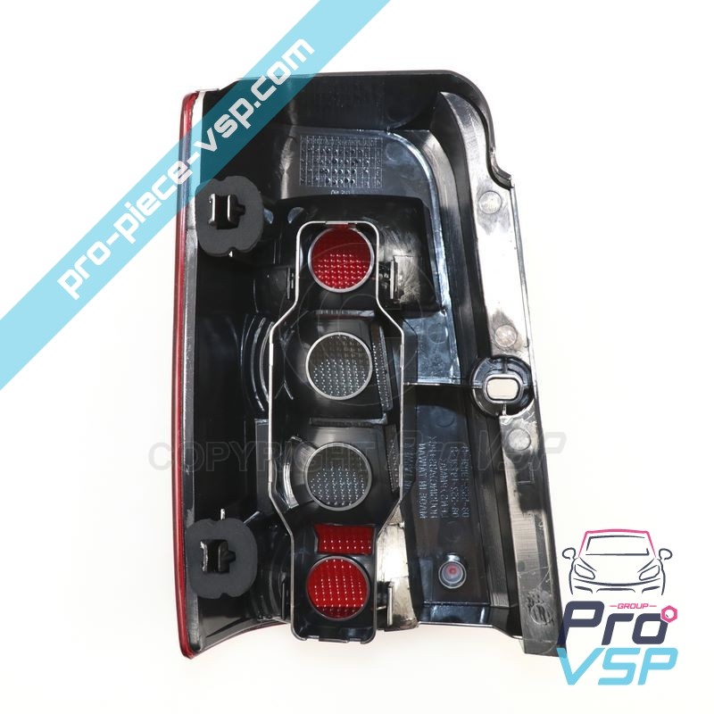 Right taillight