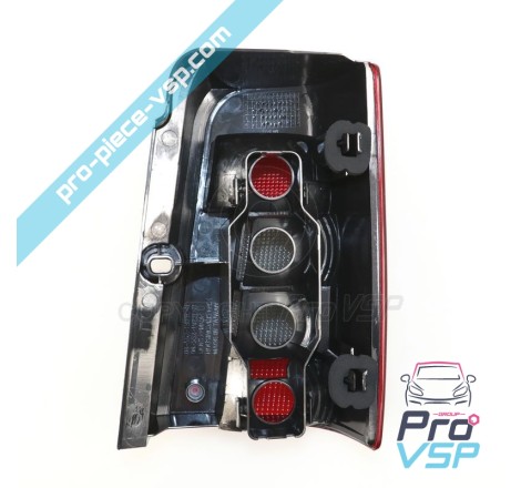 Left rear light