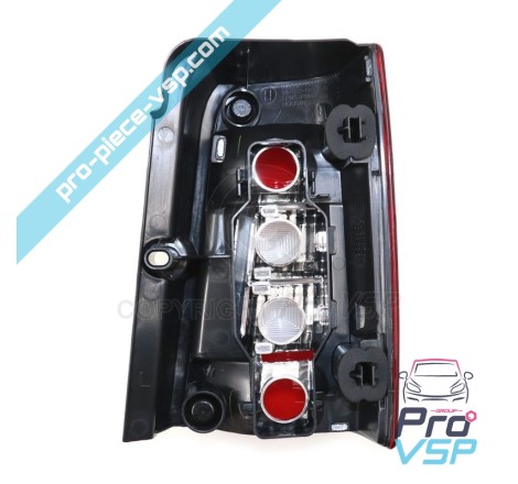 Left rear light
