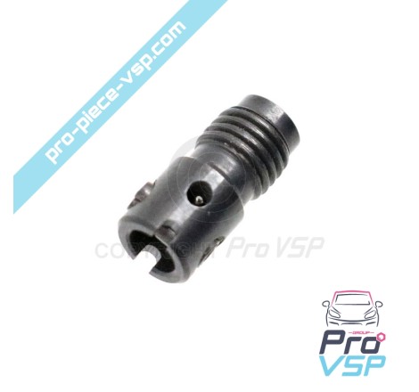 Pump injector return valve