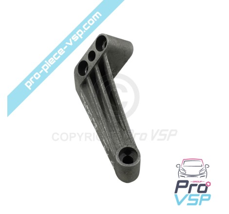 Front left engine mount