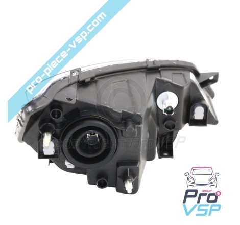 Left headlight (chrome bottom)