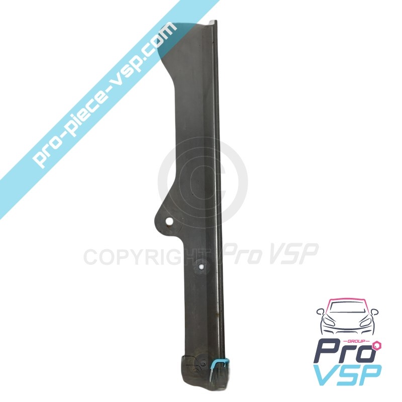 Right radiator holder