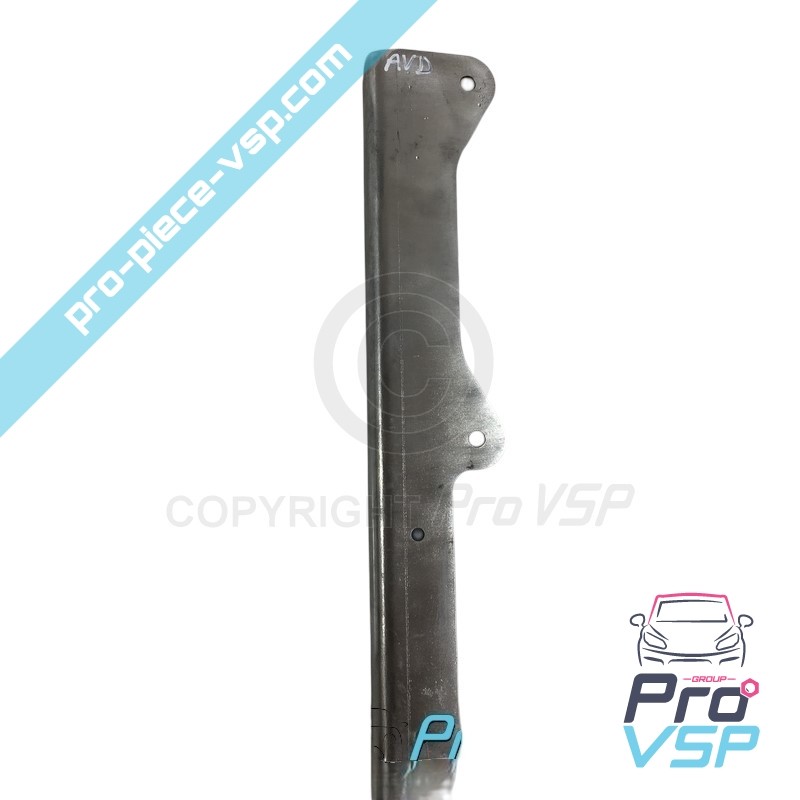 Right radiator holder