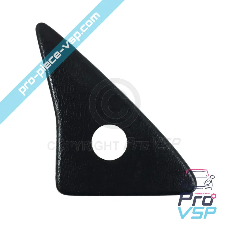Triangle outside left mirror