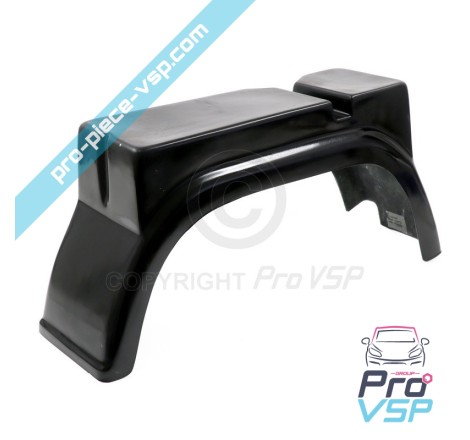 Right rear wing