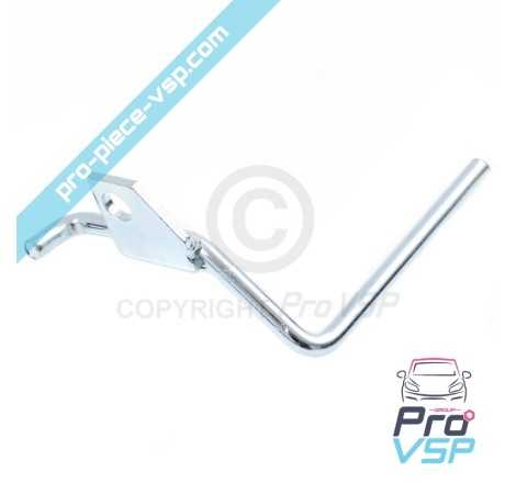 Belt retainer rod