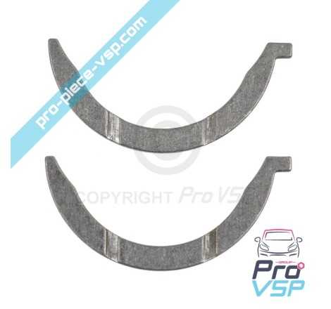 Crankshaft lateral shim