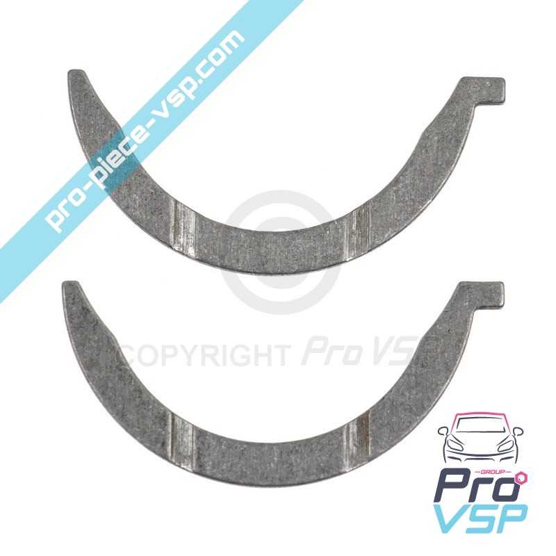 Crankshaft lateral shim