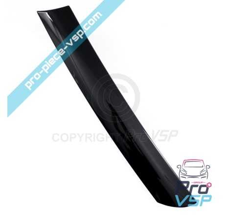 Right external windshield amount