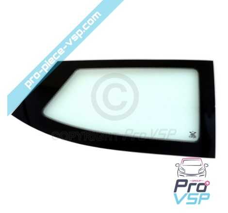 Right rear custode window