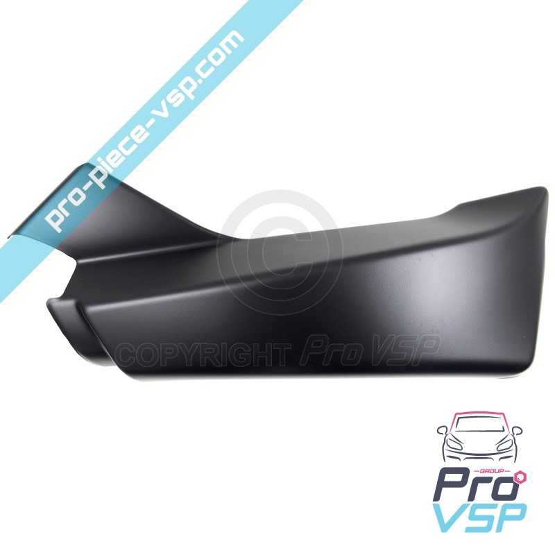 Sabot left of front bumper